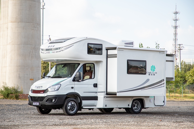 賽拉維房車(chē) 雙拓展版實(shí)車(chē)拍攝，更顯房車(chē)魅力