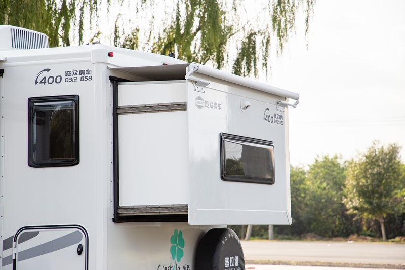 塞拉維雙拓展房車，你想象不到的空間舒適性