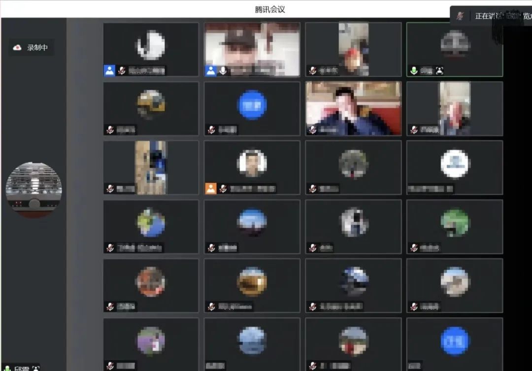 以用戶為中心，覽眾房車高管與用戶在線懇談